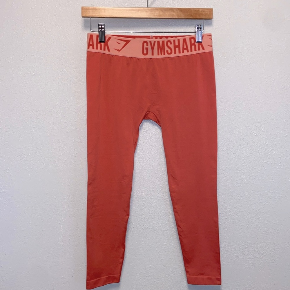 Gymshark  Muted Pink Athleisure Athletic Capri Leggings 3379